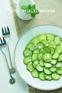Jelly cucumbers