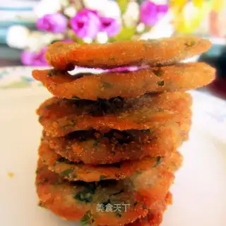 Fried bean slag vegetable pie