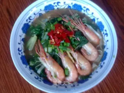 Crayfish noodles