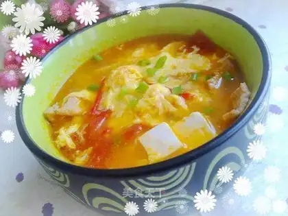 Tomato egg tofu soup