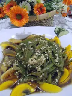 Hot pepper eggs