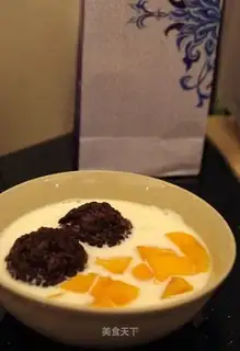 Mango black rice sweet