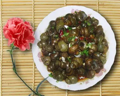 Spicy snail