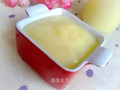 Homemade salad sauce
