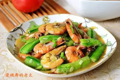 Snack-dry shrimp