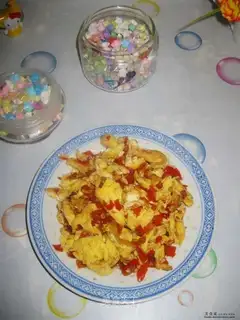Precious fried eggs