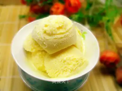 Mango ice cream