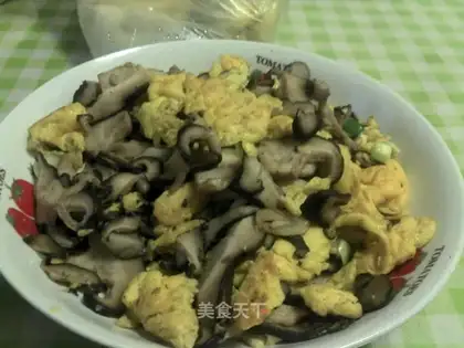 Shroom fried eggs