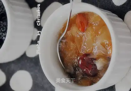 The silver spoon of the red dates