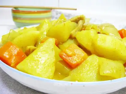 Curry chicken