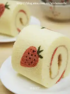 Strawberry chili roll