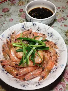 White burning shrimp