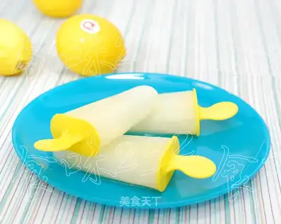 Lemon honey popsicle