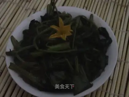 Spicy and empty cabbage
