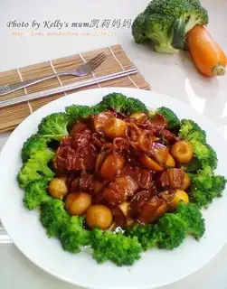 Red roasted quail egg fish