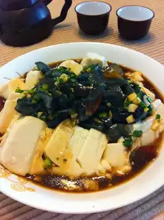 Eggs and tofu