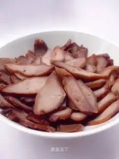 Porky tongue