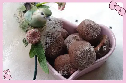 Chocolate black-heart tarts
