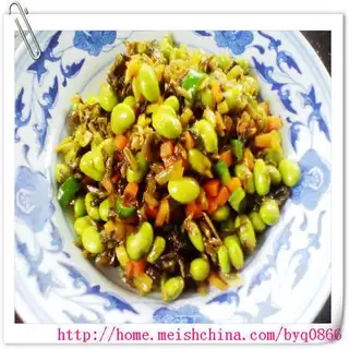 Snowcracker with beans