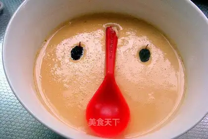 Red ginger on the milk