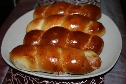 Hot dog bread