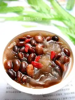 Black bean peanut silver ear