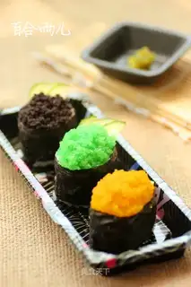 Fish warship sushi