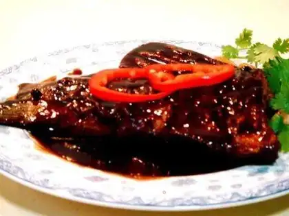 Smoked vinegar and boiled water