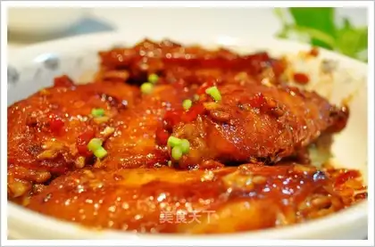 Spicy fried chicken wings