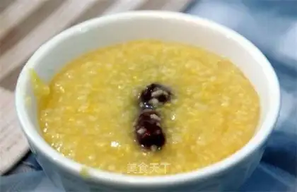 Millet and red dates porridge
