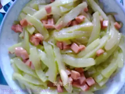 Crispy watermelon peel