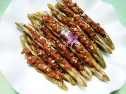 Laugh green beans