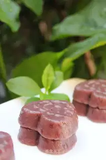 Sweet soft glutinous red bean cake