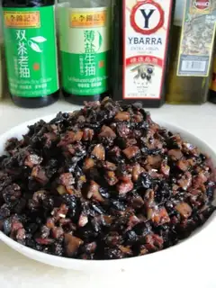 Mushrooms, beef, black beans