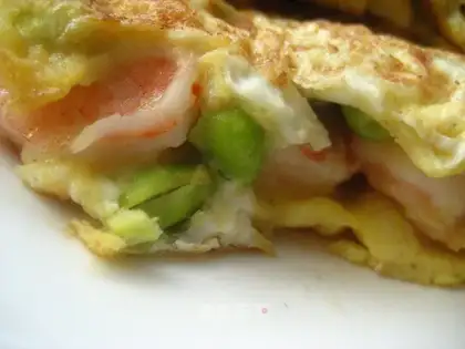Baked egg with shrimp