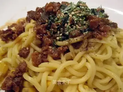Lazy roasted noodles with soy sauce