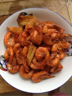 Tomato-crawfish