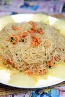 Garlic fan steamed cabbage