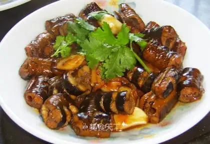 Red-burned mackerel