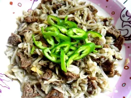 Sliced beef