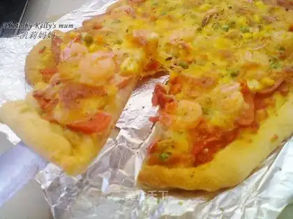 Shrimp ham bacon pizza