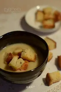 Cracker potato soup
