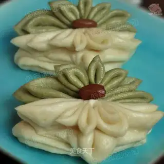 Lotus buns