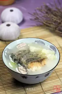 Fishtail melon soup