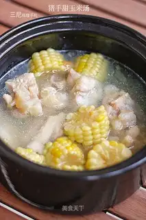 Sweet corn pork soup