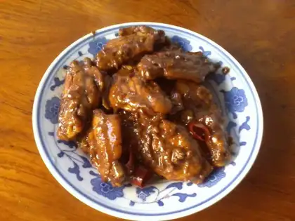 Red chicken wings