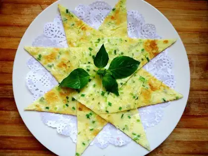 Onion egg pancakes