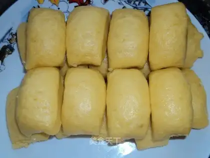 Pumpkin corn buns