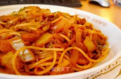 Tomato beef pasta