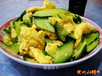 cucumber fried goose eggs